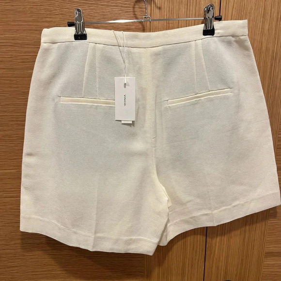 Vince Pants - VINCE High Waisted Tailored Short Women’s Size 8 Cream/Off White NWT